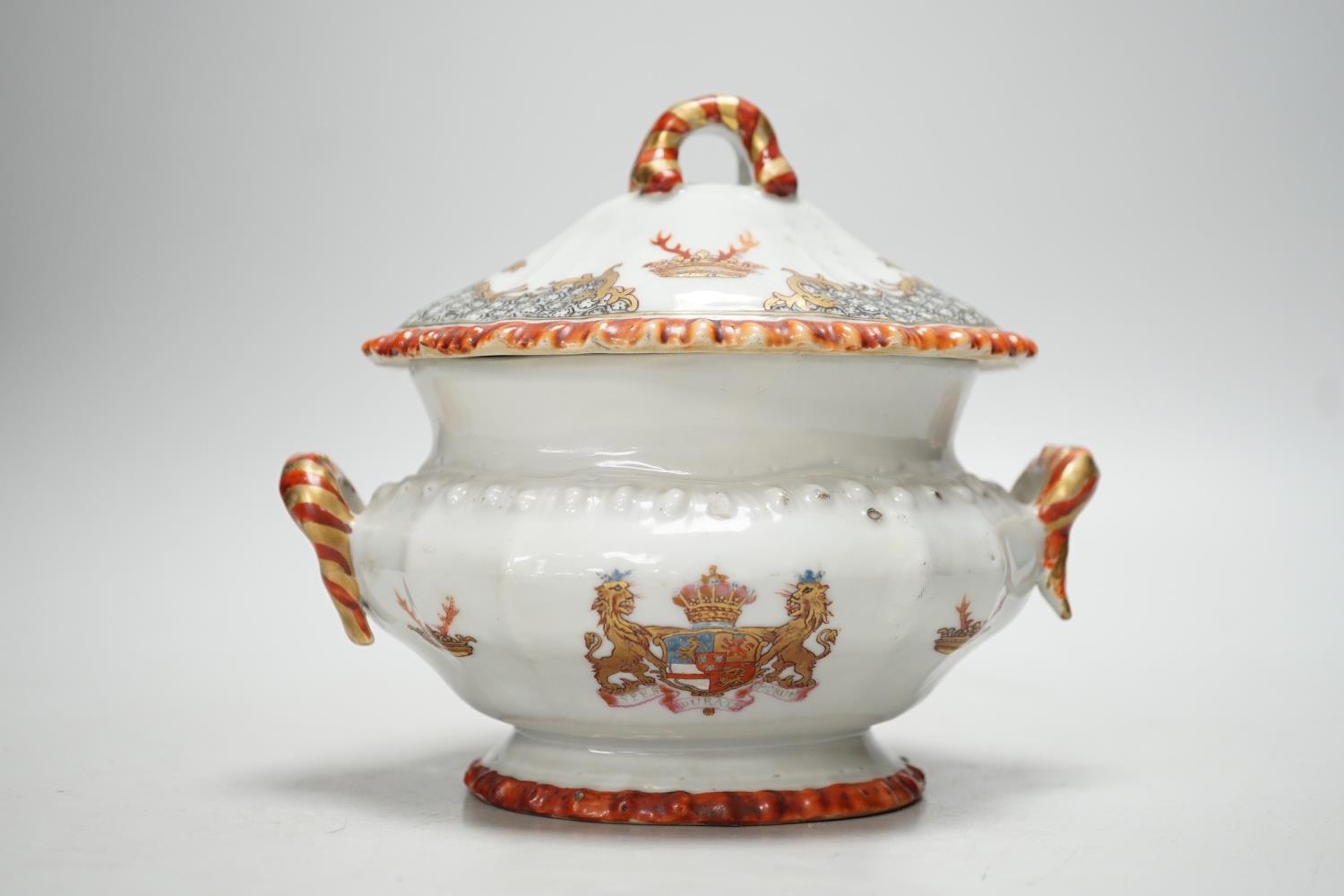 An 18th century Chinese Export armorial small tureen cover, William Nassau de Zuylestein, Earl of - Image 3 of 10