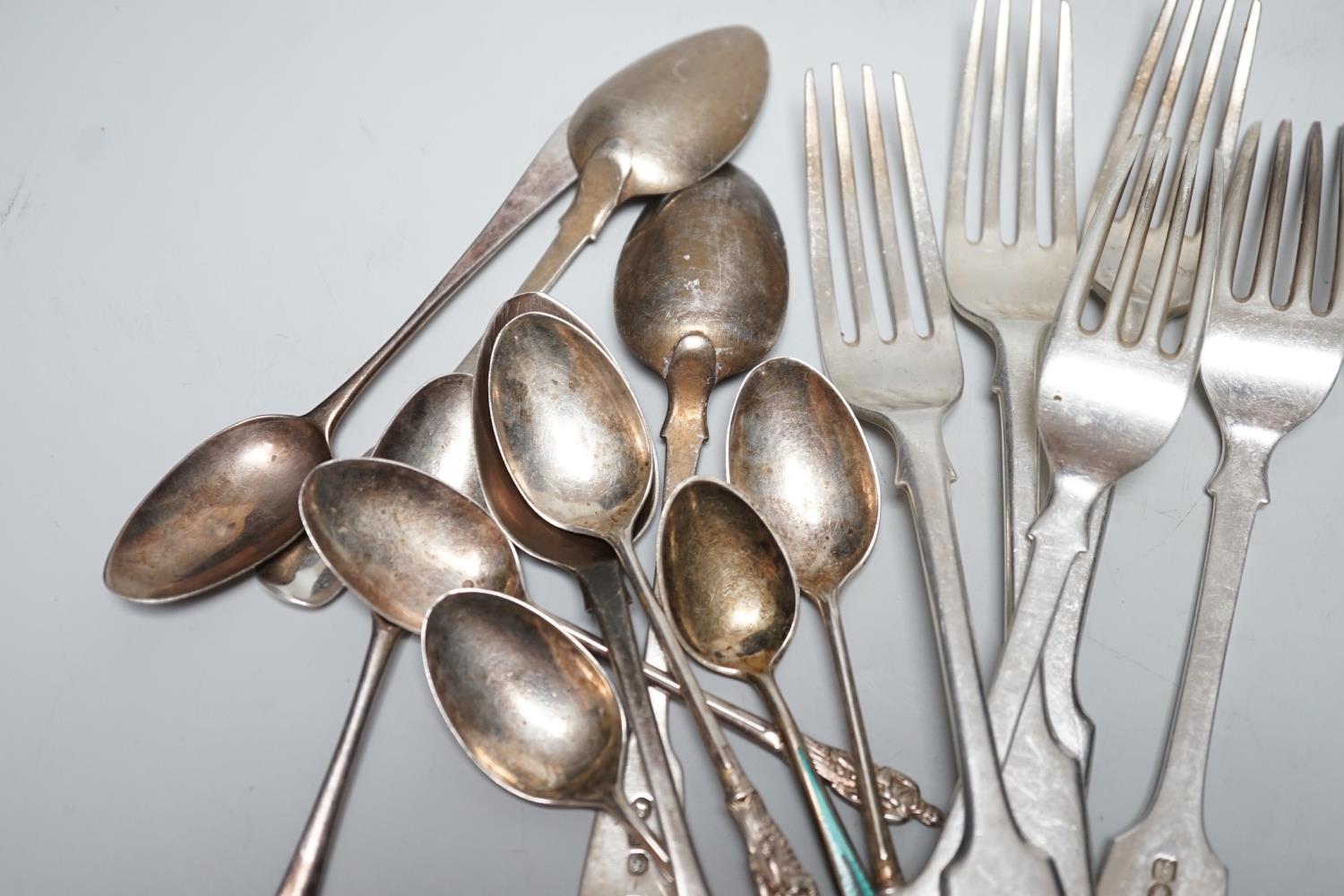 A small quantity of George III and later silver fiddle pattern and other cutlery, various dates - Image 3 of 3