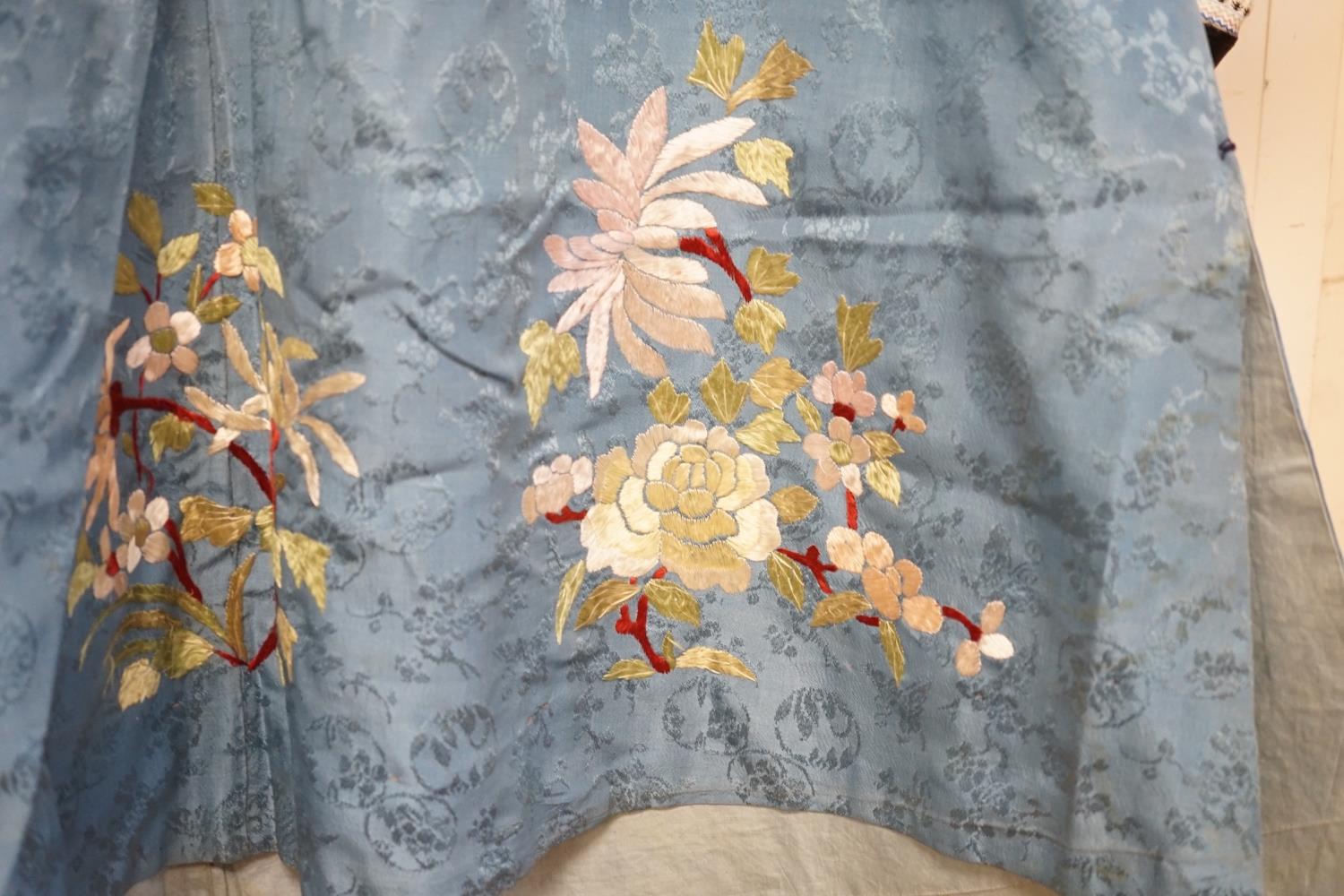 A Chinese silk embroidered robe, late 19th century - Image 2 of 7