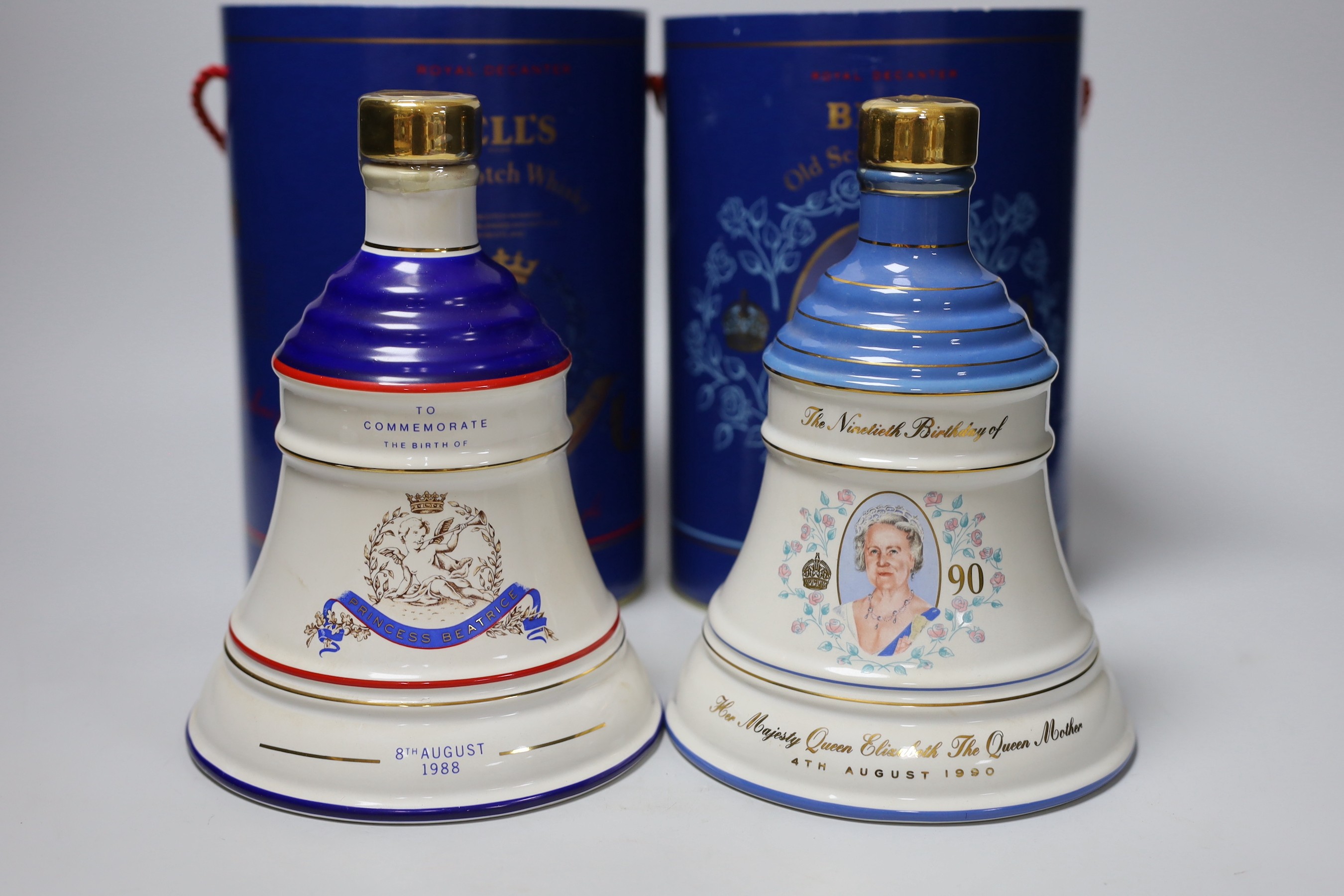 Two Bell's boxed commemorative 'Royal Decanter’ whisky, 1988 and 1990 - Image 2 of 2