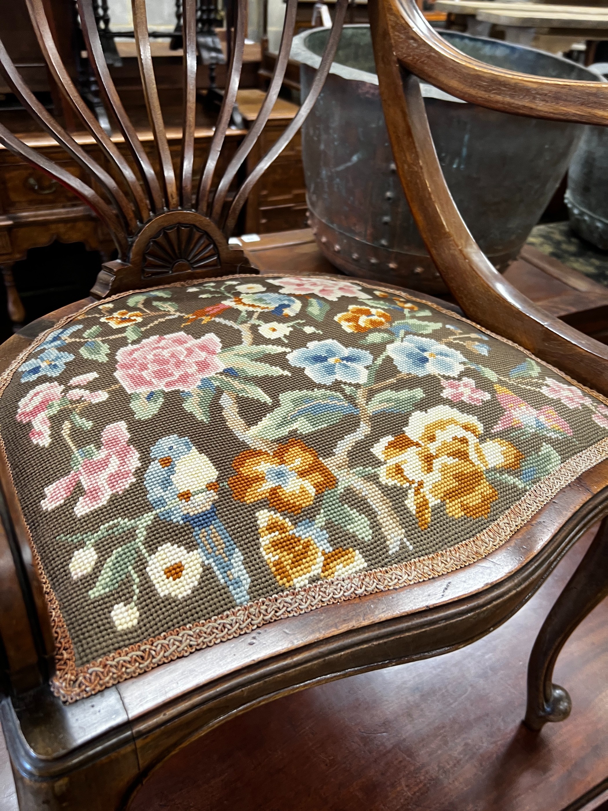 A Regency mahogany Pembroke breakfast table, width 91cm, depth 56cm, height 71cm - Image 3 of 4