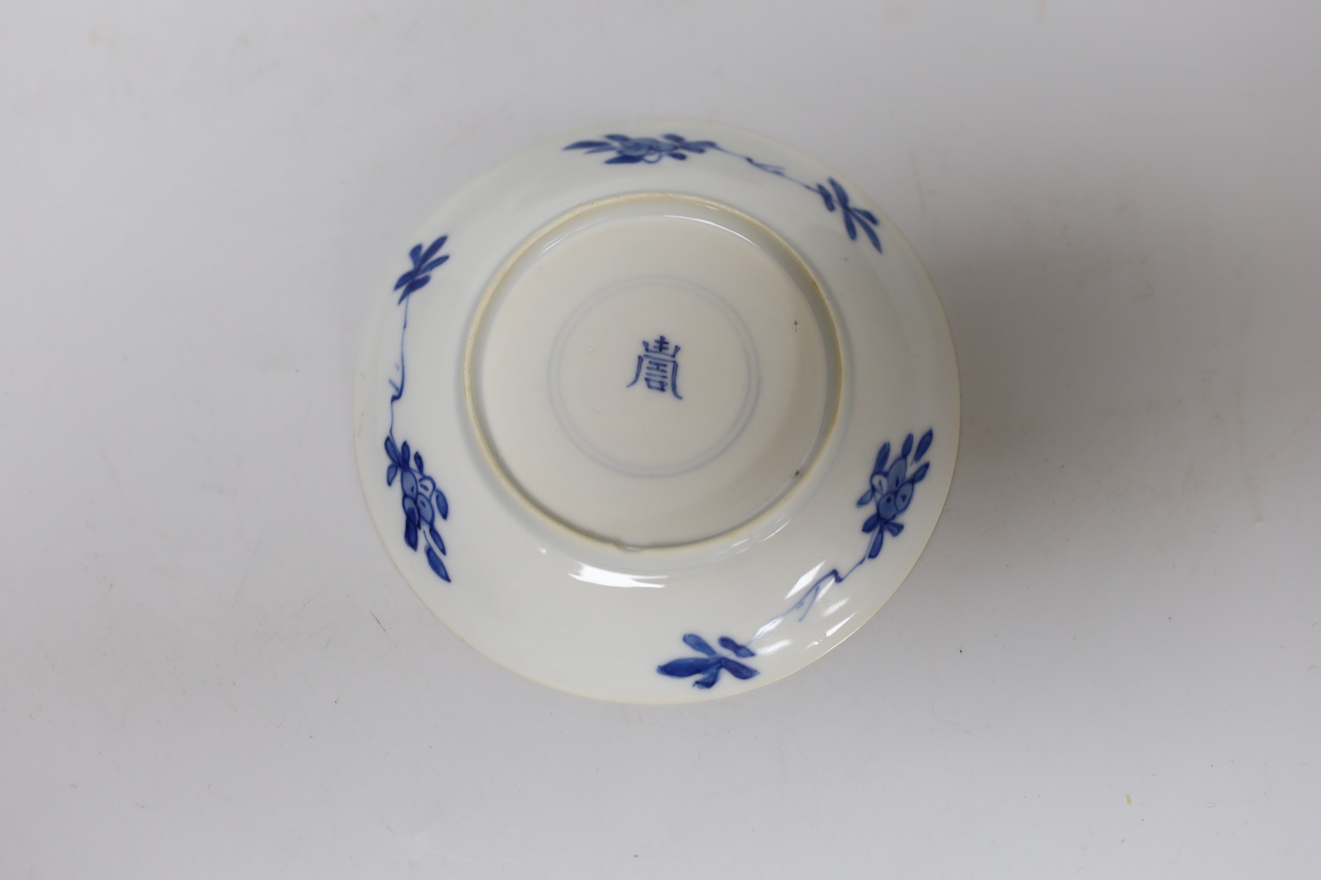 A Chinese Kangxi blue and white tea bowl and saucer, and a blue and white bowl, largest 13cm - Image 3 of 6