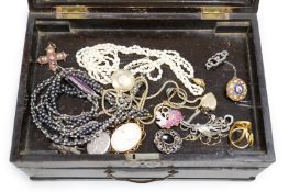 Assorted jewellery including costume, a silver brooch, an engraved yellow metal heart shaped locket,