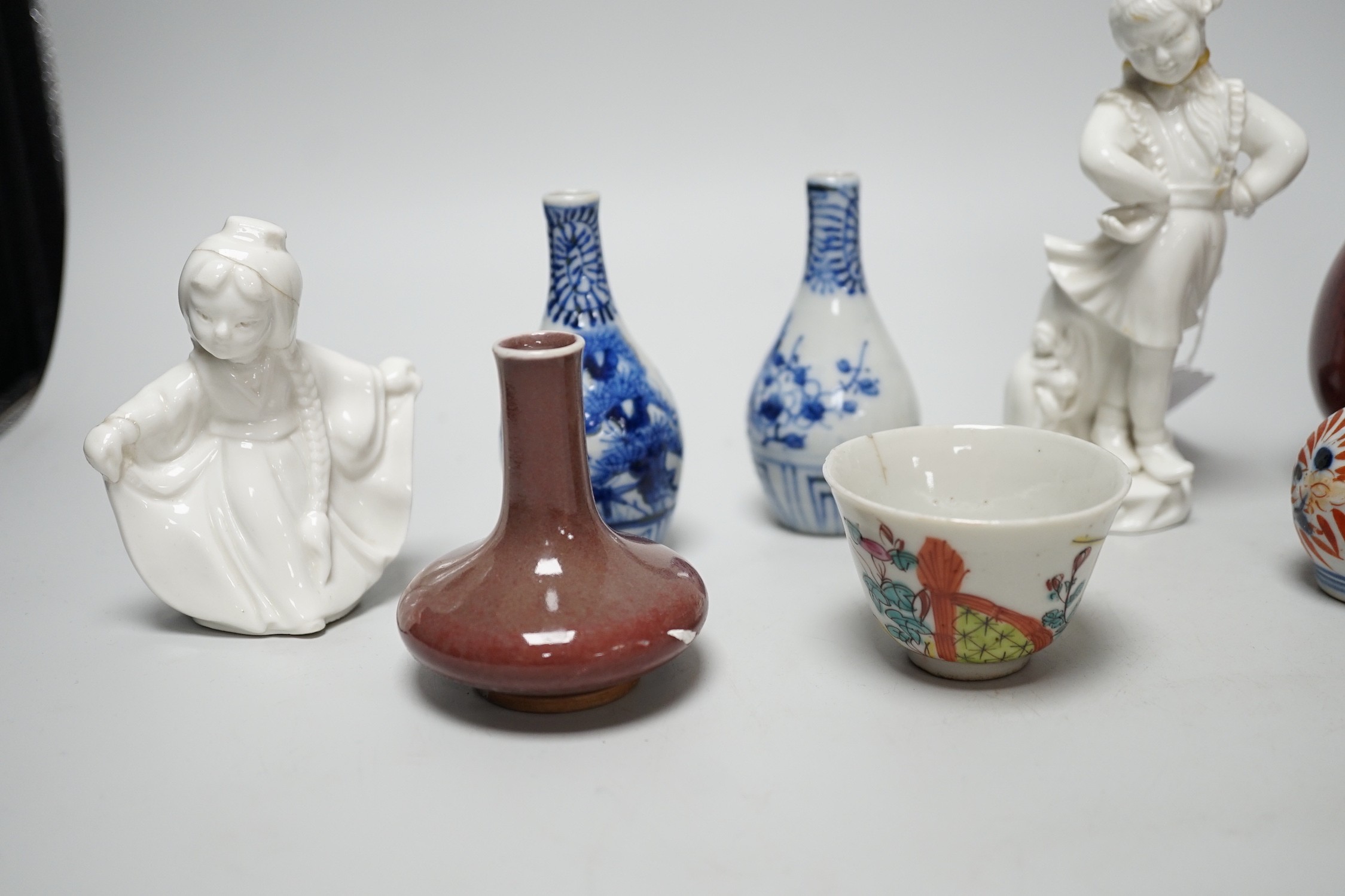 A Chinese sang de boeuf bottle neck vase, together with four Chinese miniature vases, three - Image 3 of 19