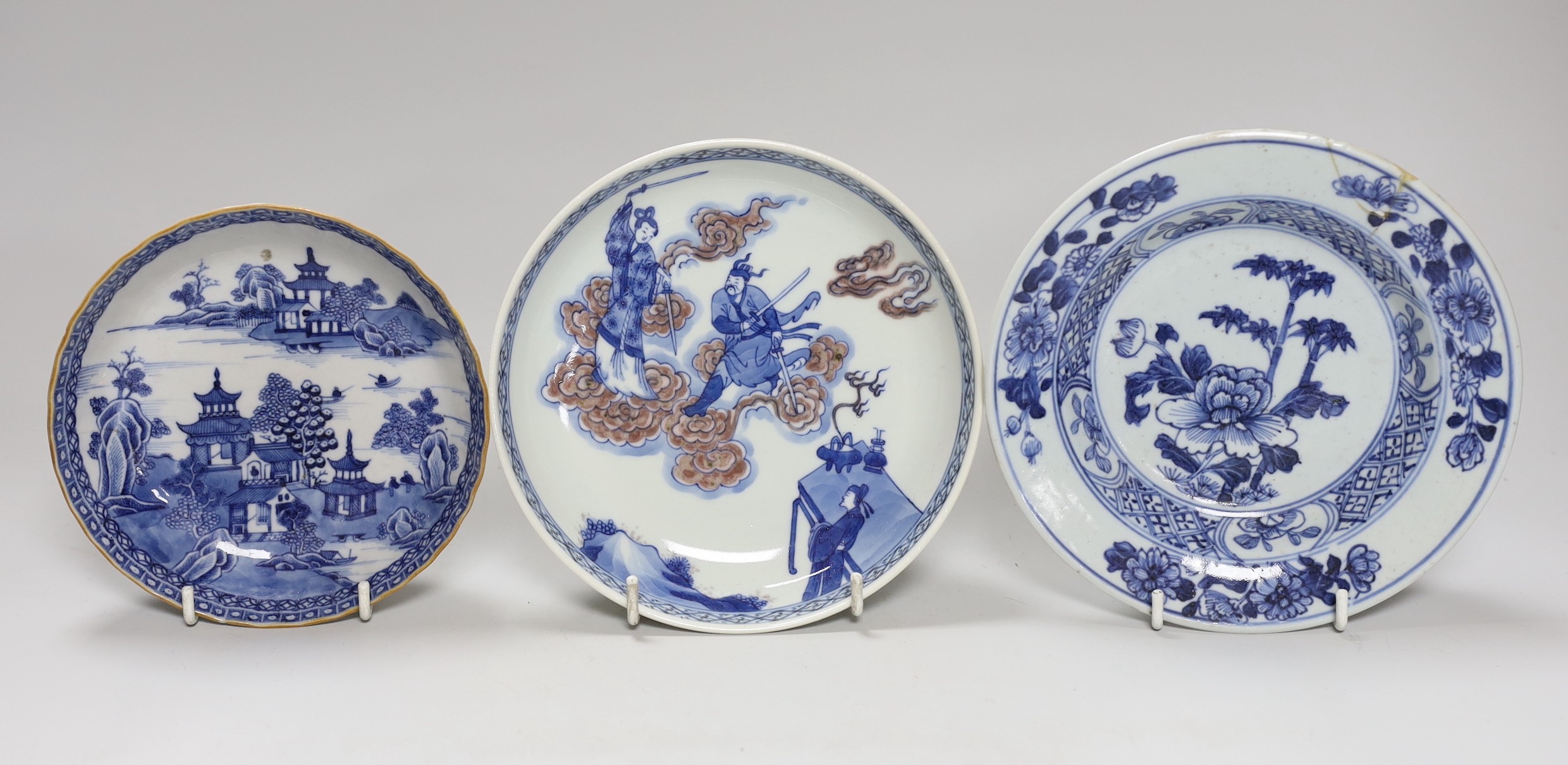 Three Chinese porcelain dishes, largest 17cm