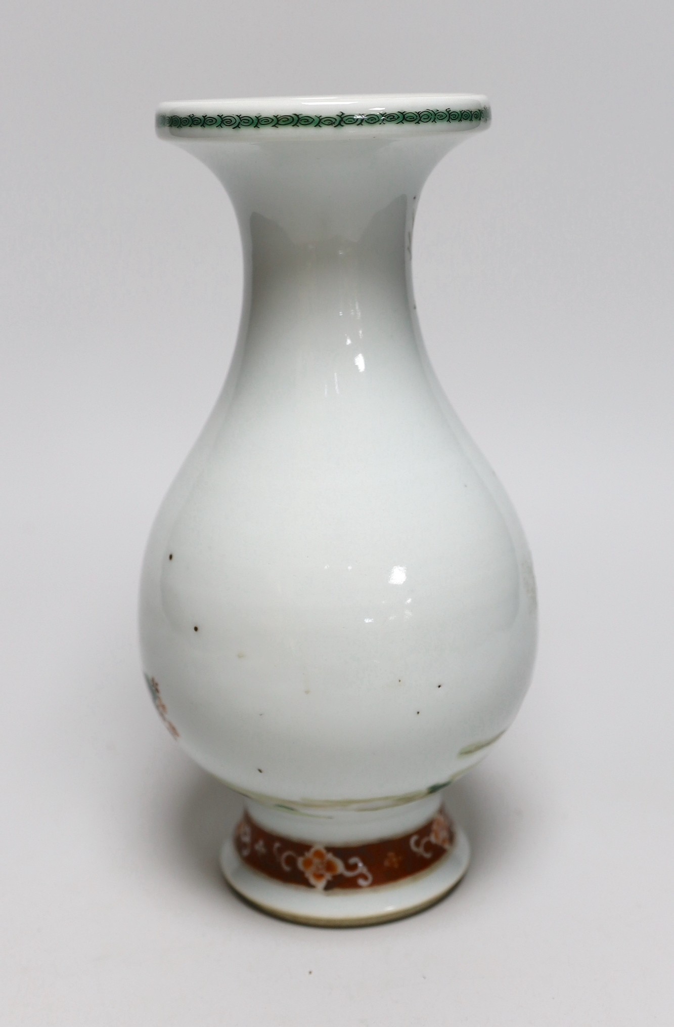 A Chinese ‘fishing’ vase, 23cm - Image 4 of 6
