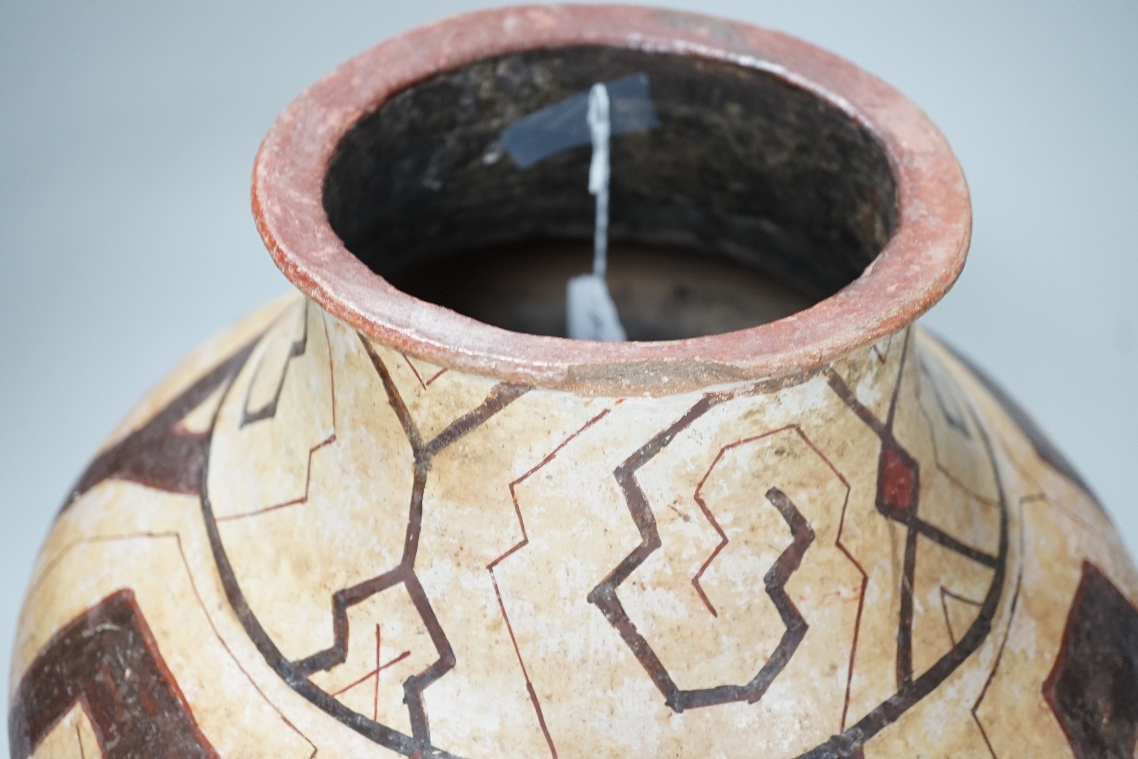 A Shipibo pottery water vessel with geometric pattern, Peru, 26cm tall - Image 4 of 12