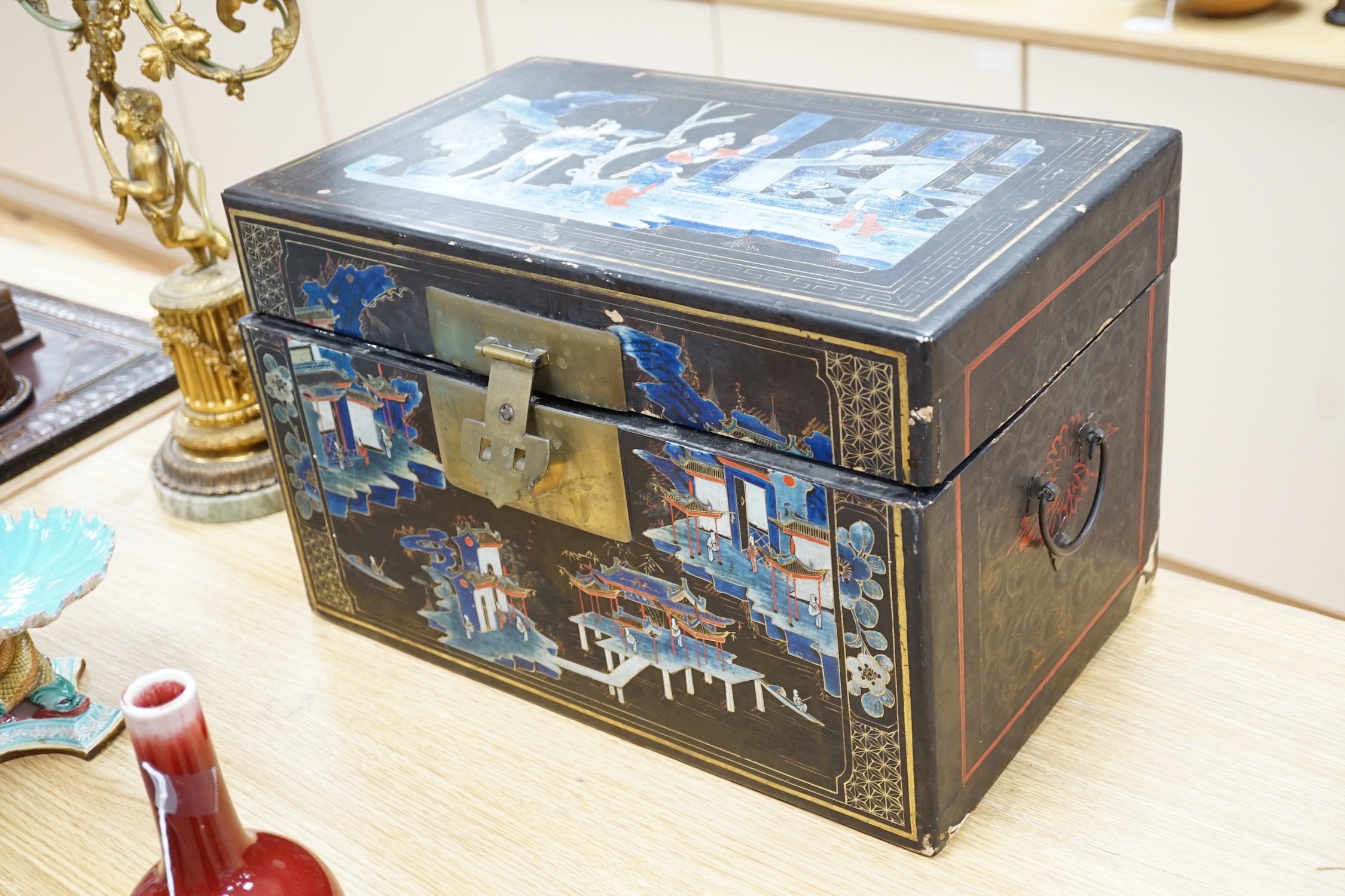 A pair of Chinese export lacquer boxes, 43cm wide - Image 2 of 6