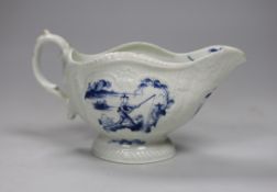 A Worcester ‘fishermen’ pattern sauce boat, 17cm long