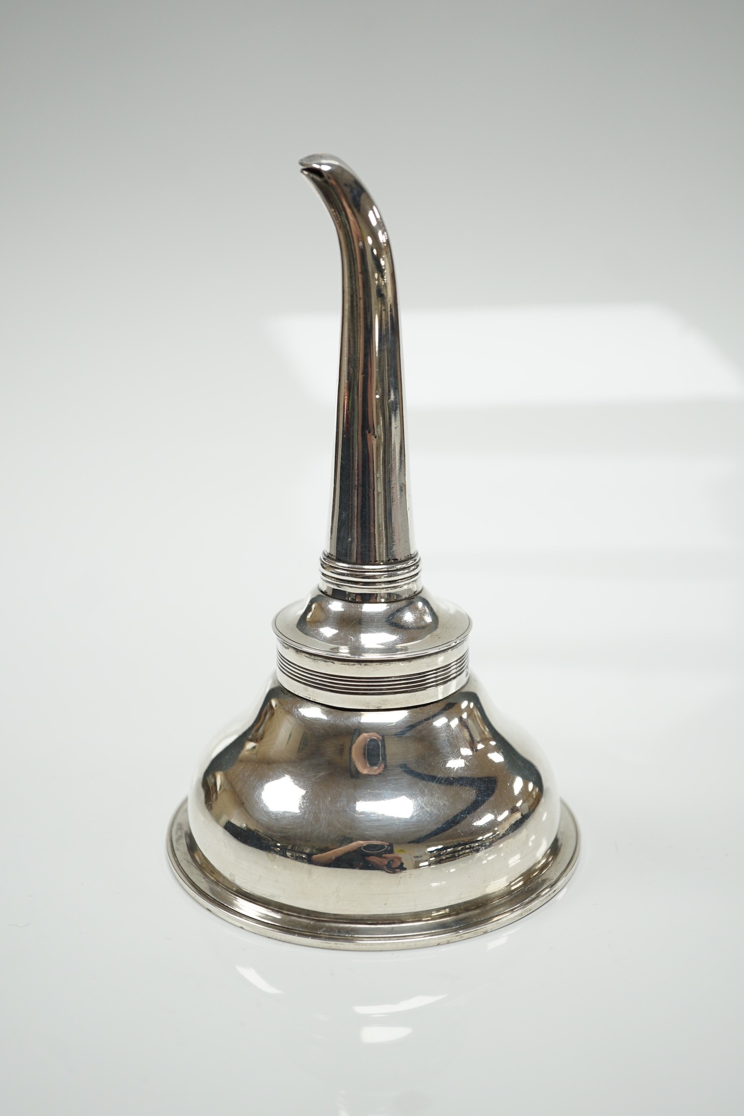 A George III silver wine funnel, Hannah Northcoat?, London, 1799, with muslin ring, 13.7cm, 96 - Image 3 of 4