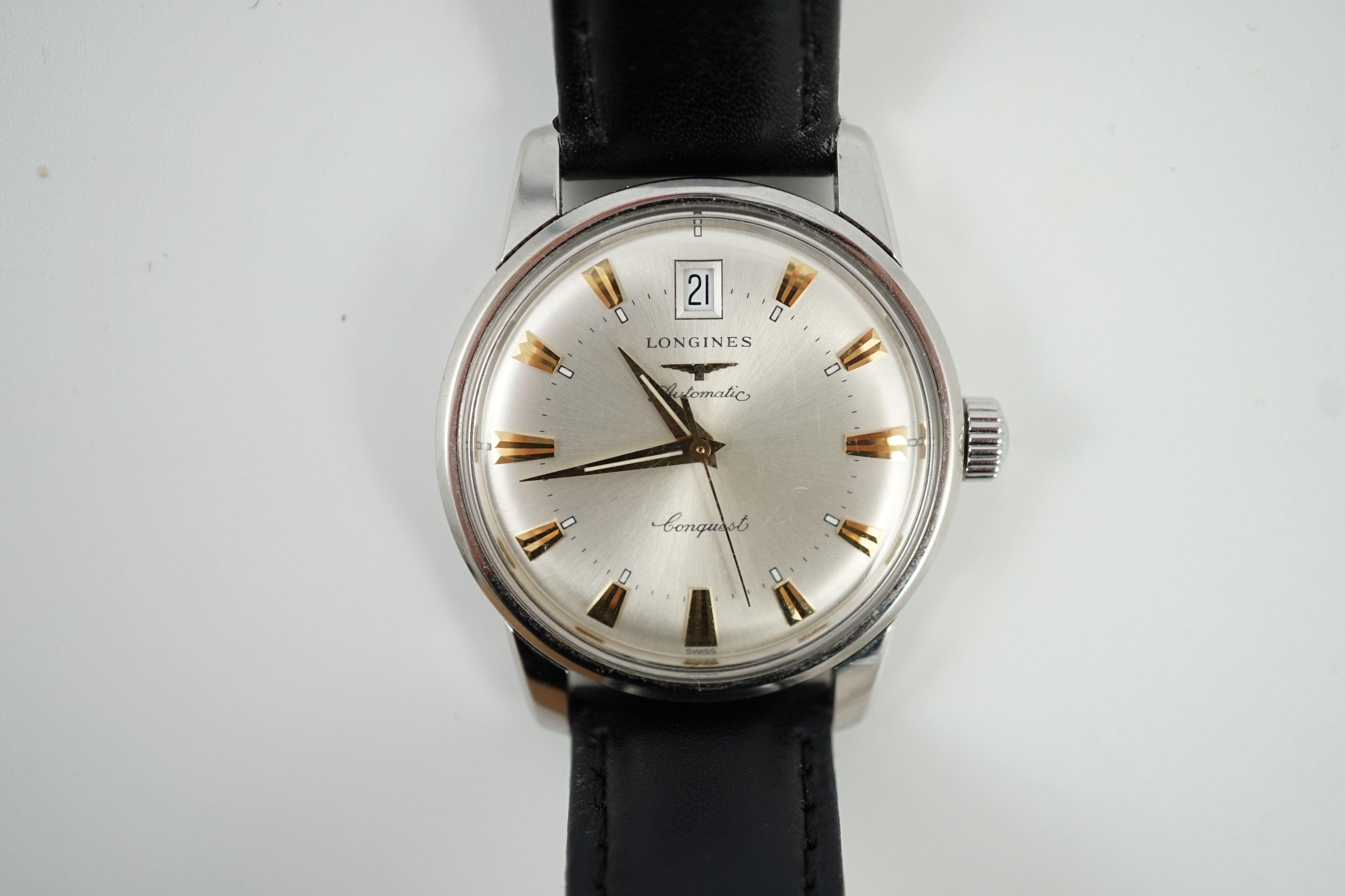 A gentleman's steel and enamel Longines Conquest Automatic wrist watch, with date aperture, case - Image 2 of 5