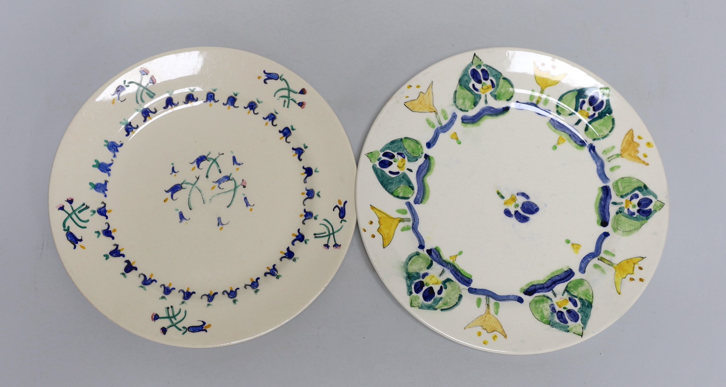 Jessie Marion King (1875-1949), four various floral design tea plates and three tea cups - Image 5 of 8