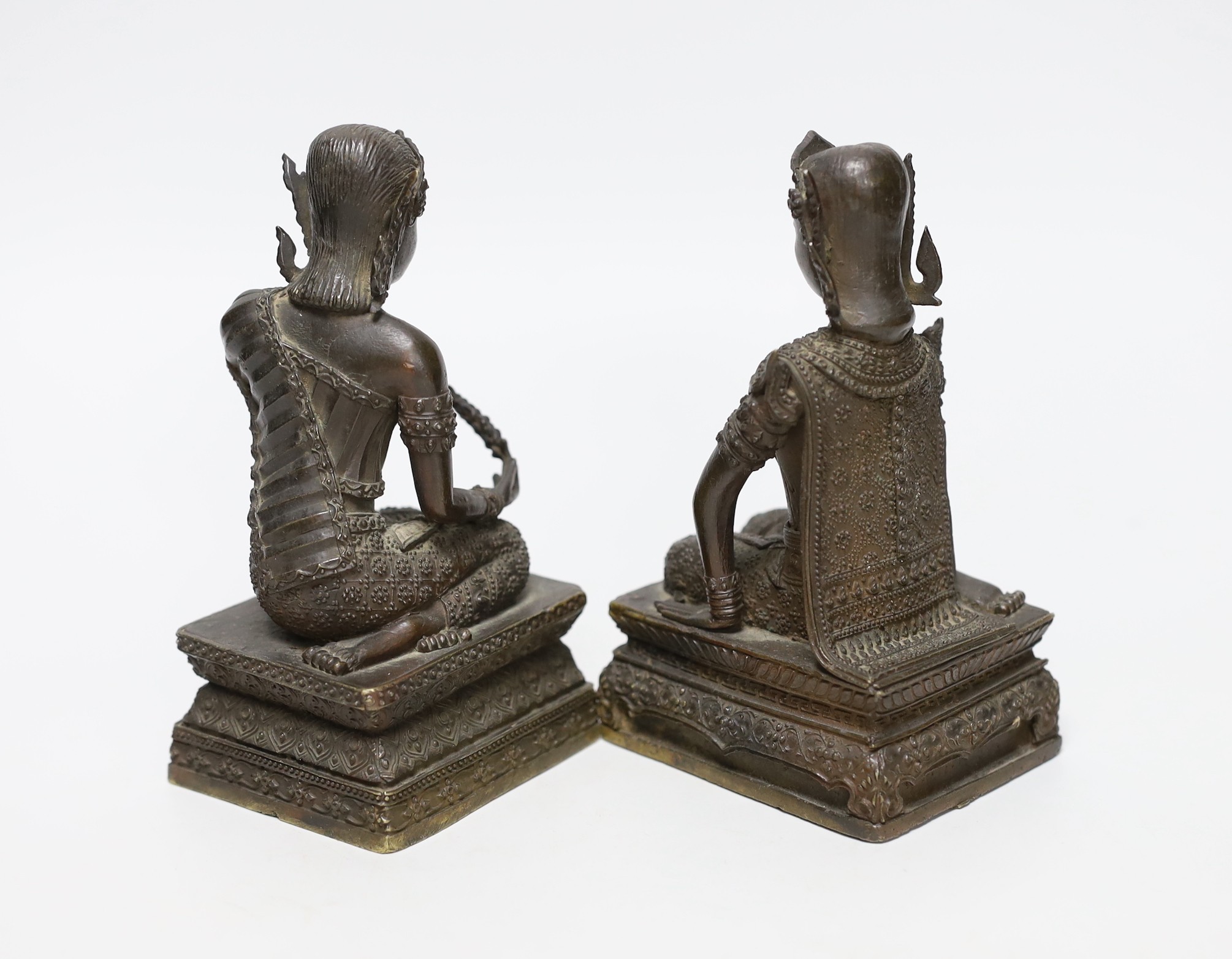 Two Thai kneeling figural bronzes, 14cm - Image 2 of 3