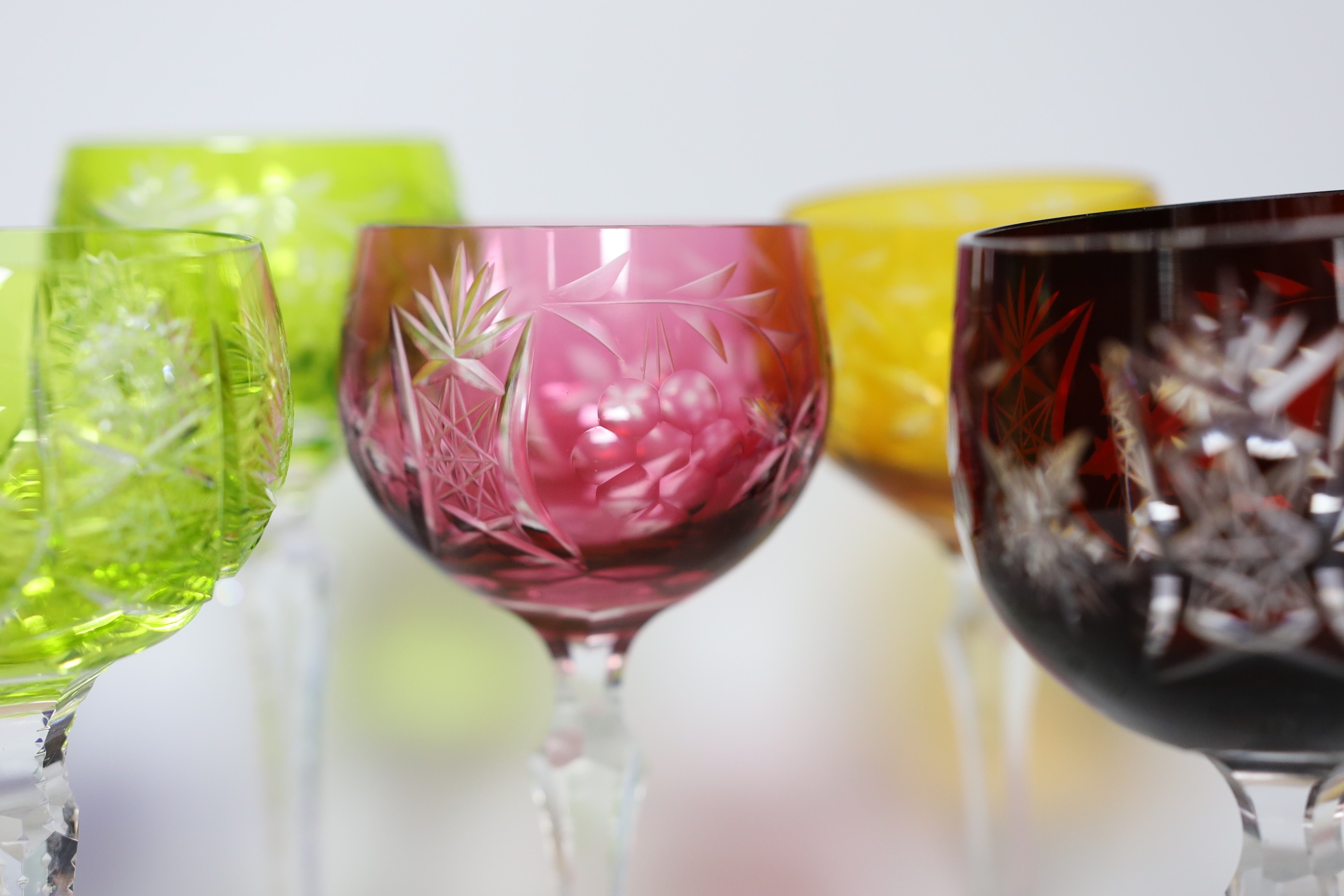Eight coloured hock glasses - Image 4 of 6