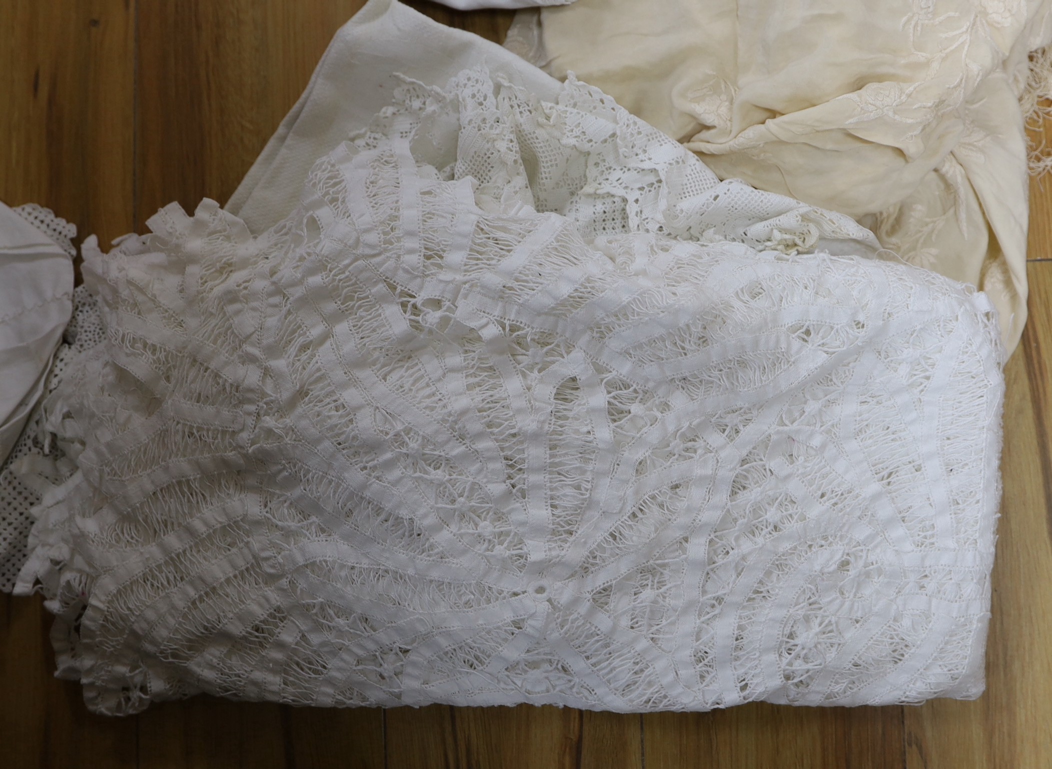 A late 19th century Chinese cream silk embroidered shawl, a tape lace bed cover and a collection - Image 2 of 3