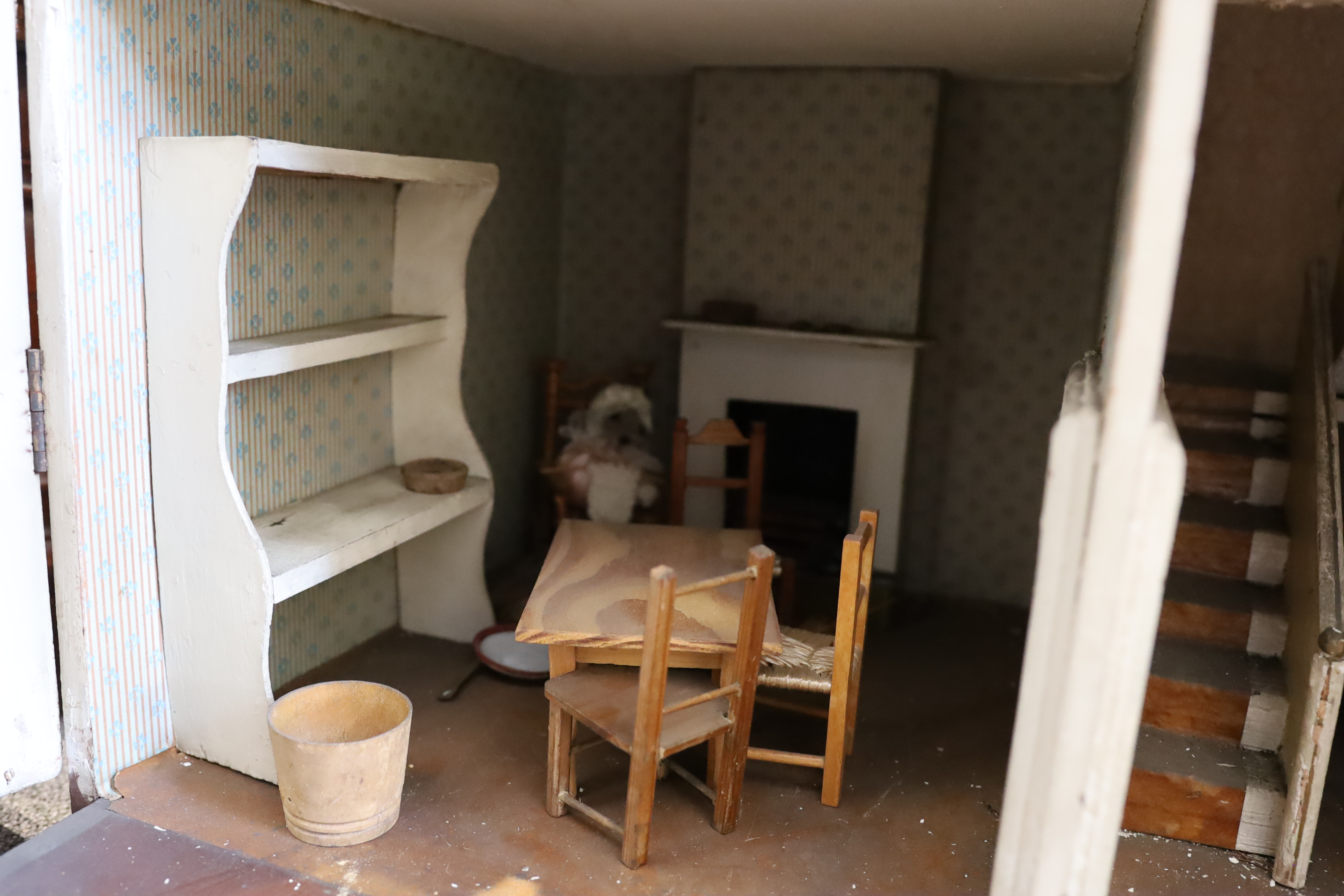 A G. and J. Lines furnished dolls’ house of 'Kits Koty' type, early 20th century, modelled as a - Image 6 of 8