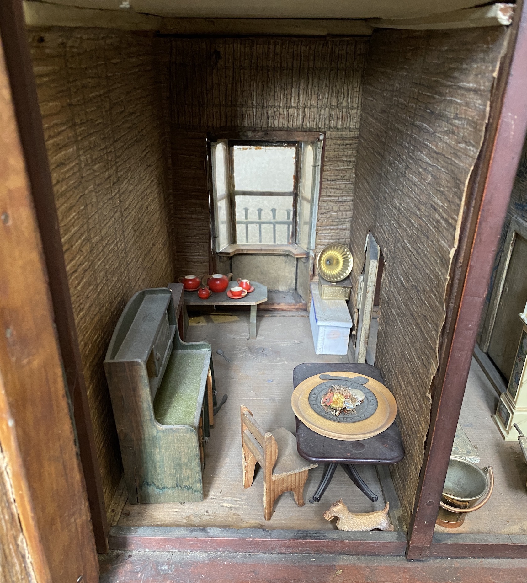 A back-opening furnished English dolls’ house, late 19th century, modelled as a double-fronted - Image 6 of 9