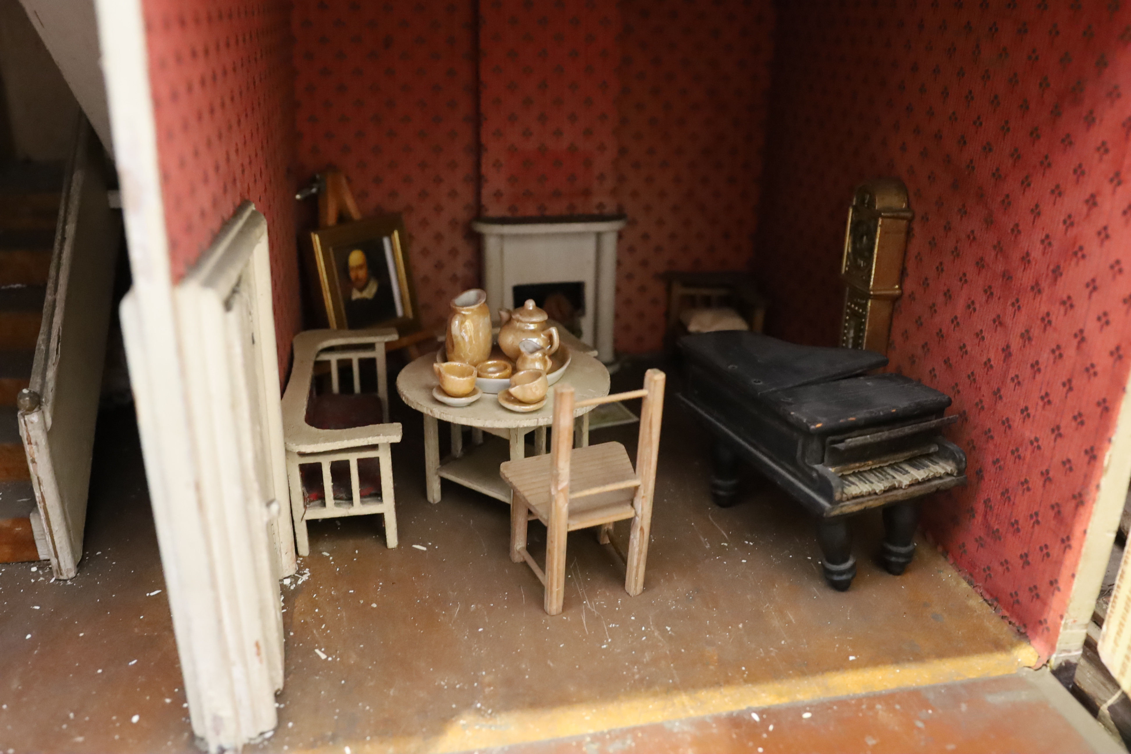 A G. and J. Lines furnished dolls’ house of 'Kits Koty' type, early 20th century, modelled as a - Image 4 of 8