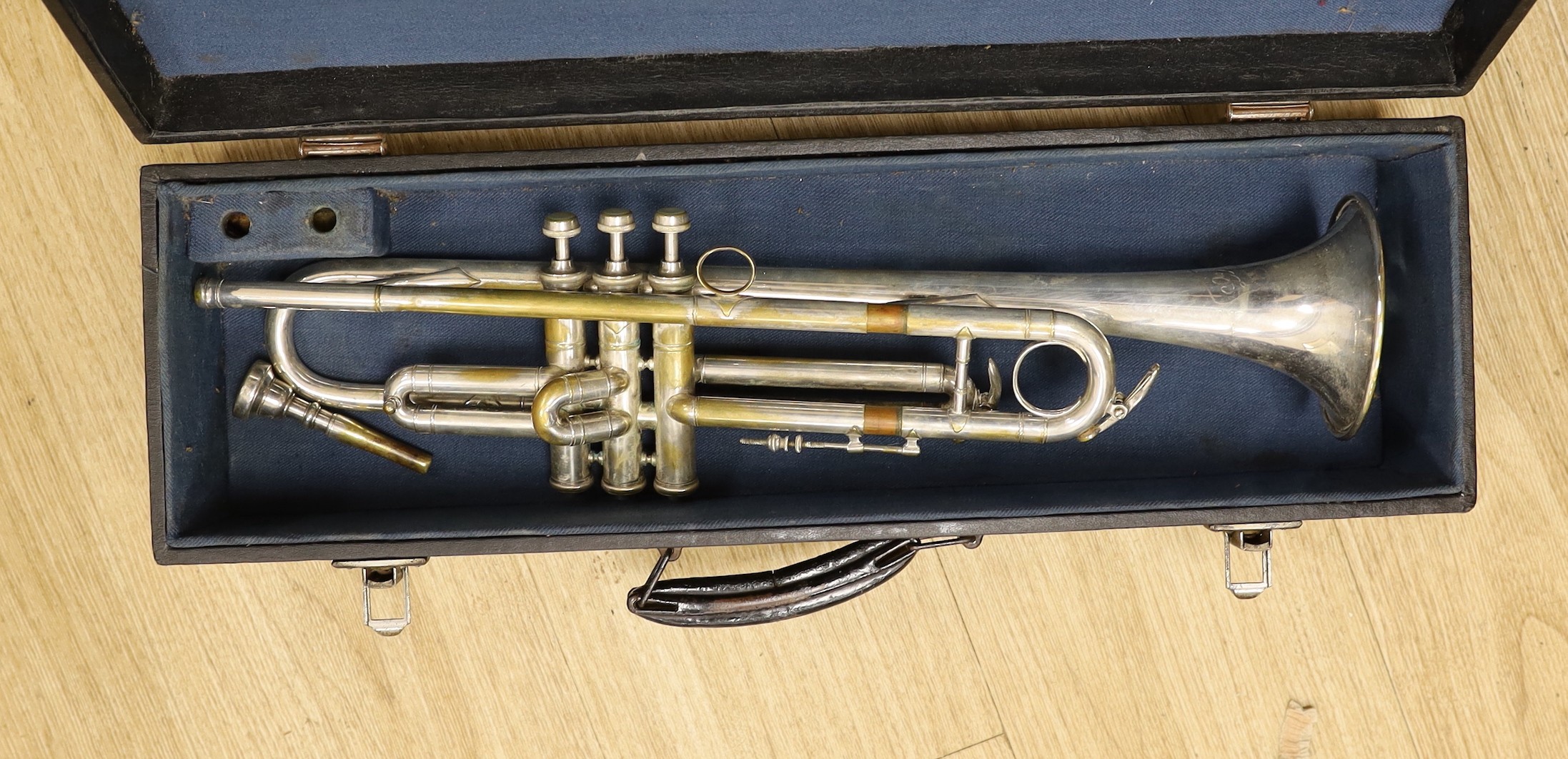 A trumpet and a French Horn ( both cased) - Image 2 of 3