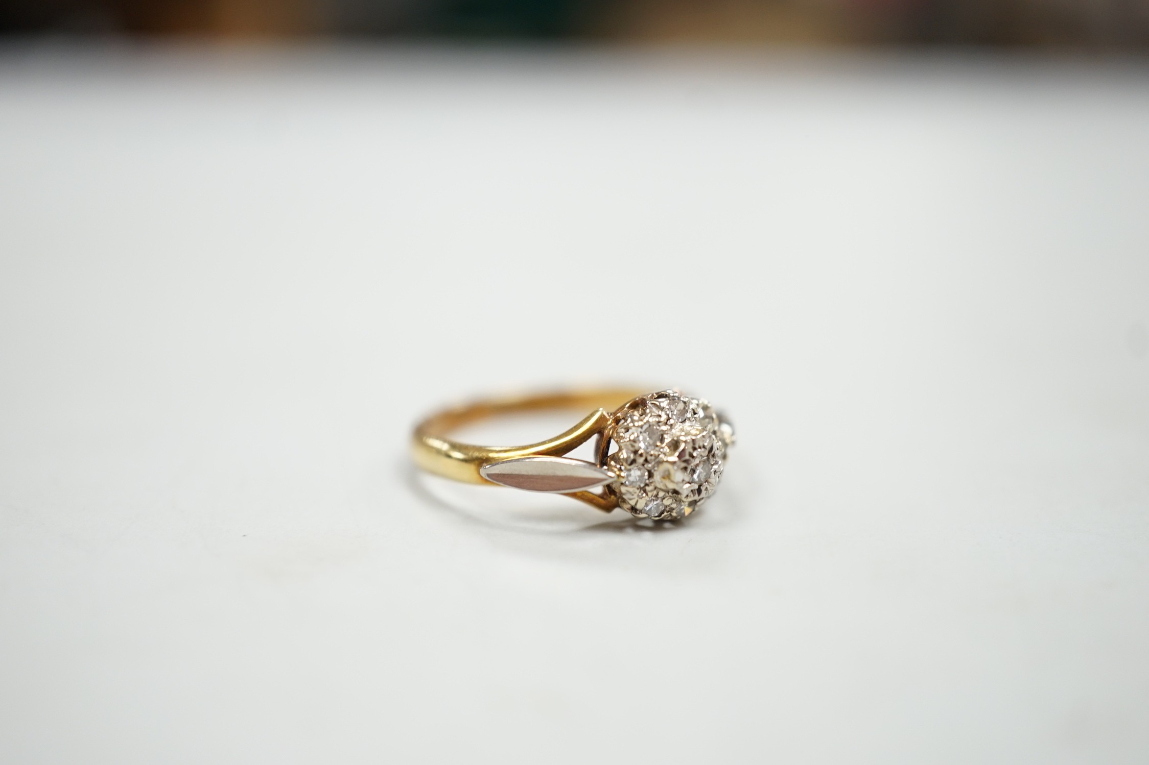 An 18ct and diamond cluster set ring, size K, gross weight 2.4 grams. - Image 3 of 4