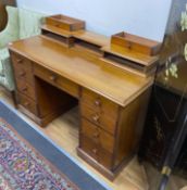 A Victorian mahogany kneehole dressing table, width 126cm, depth 58cm, height 86cm