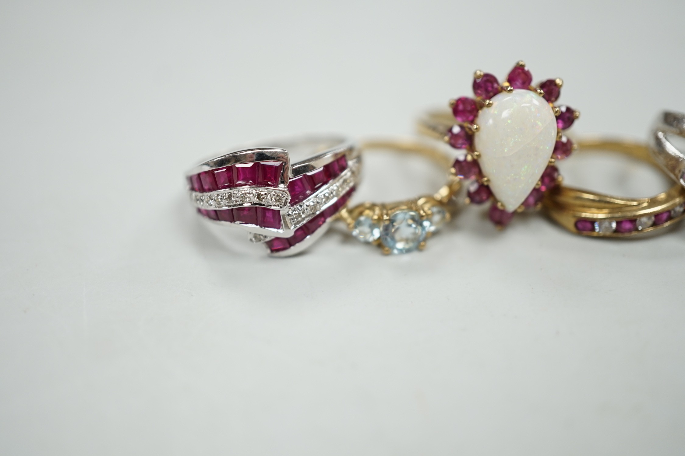 Five assorted modern 9ct gold and gem set dress rings, including ruby and diamond chip, gross weight - Image 2 of 7
