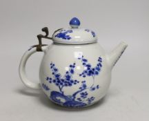 A Chinese blue and white tea or wine pot, Kangxi period, 17cms high