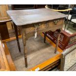 An 18th century oak side table, width 71cm, depth 45cm, height 72cm