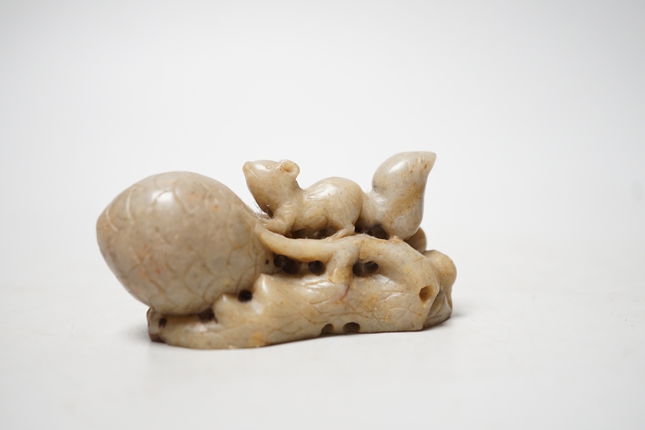 A Chinese carved soapstone carving of a squirrel and pine cone 8.5cm - Image 2 of 3