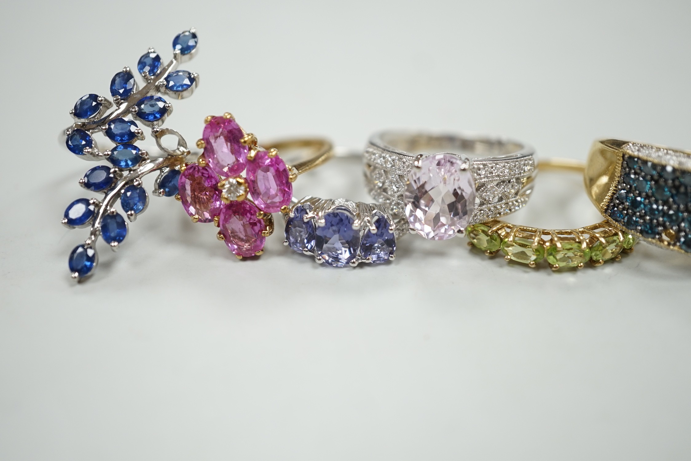 Six assorted modern 9ct gold and gem set dress rings, including three white gold, gross weight 20 - Image 3 of 5