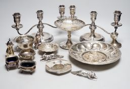 Sundry small silver including a Georgian salt, pierced tazze, sugar bowl, two small dishes,