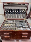 A Mappin & Webb canteen of silver plated cutlery and flatware, with two drawer case, width 47cm,