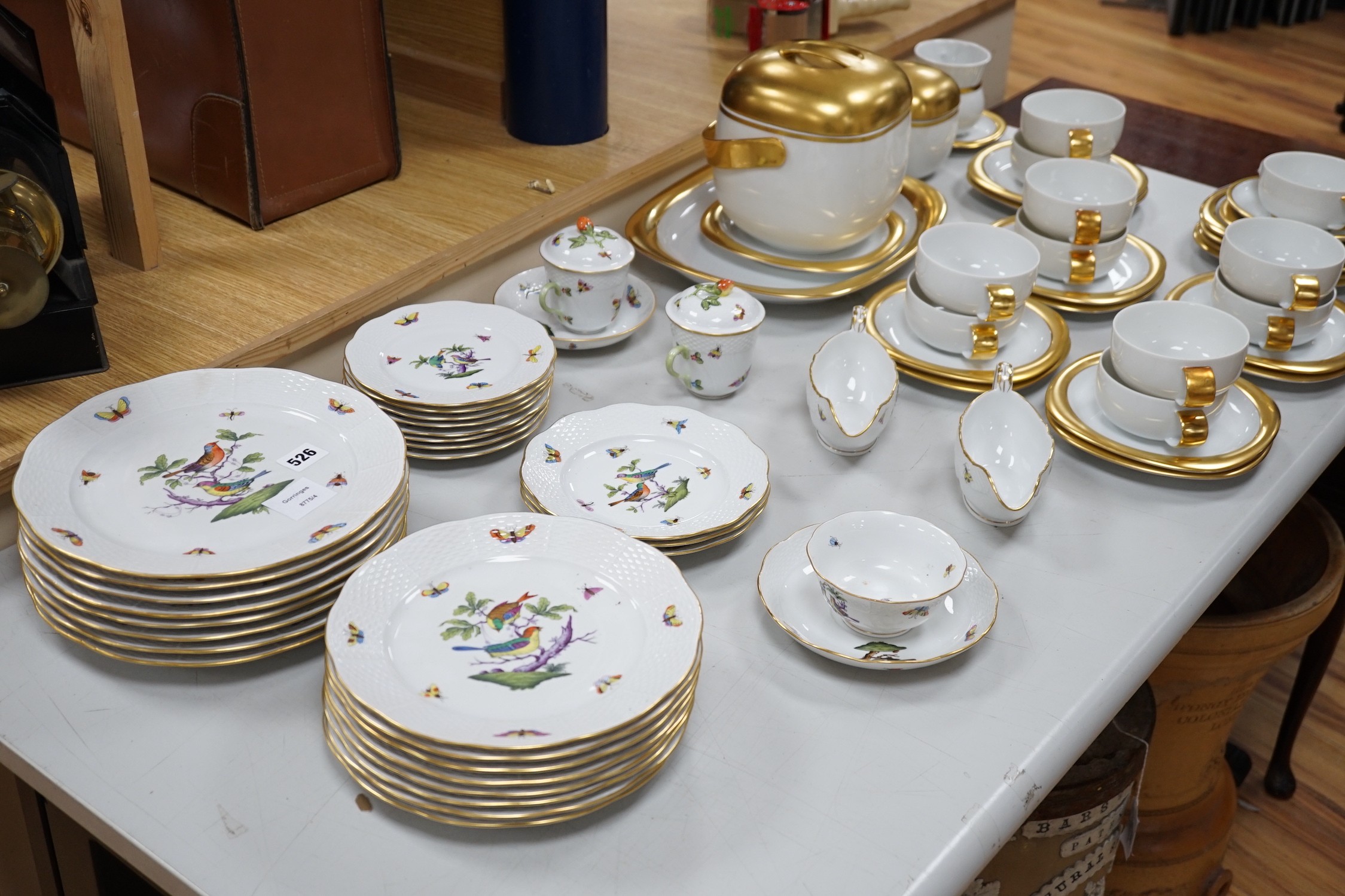 A Herend Rothschild Birds pattern part dinner service