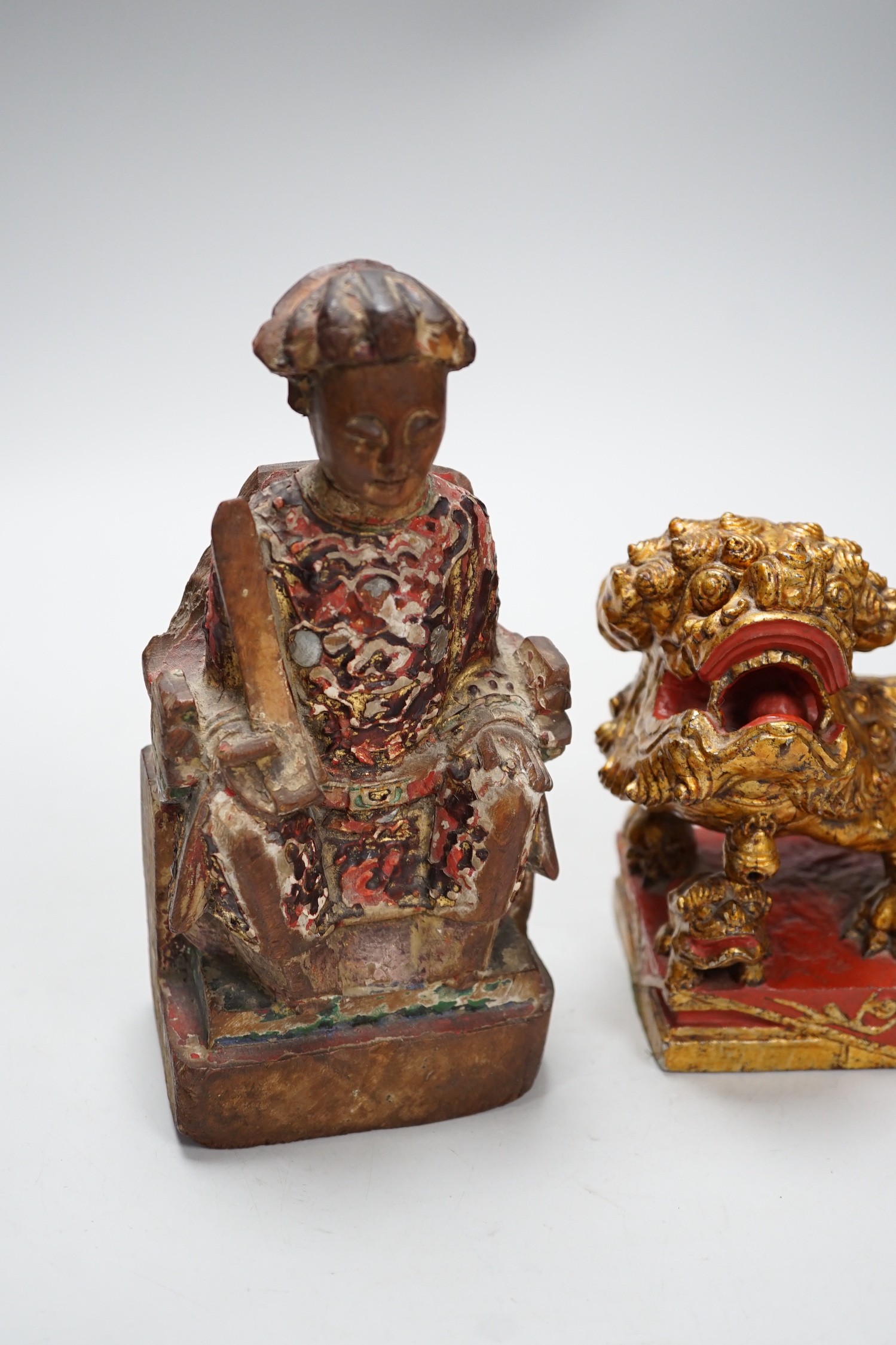 A Chinese lacquered wood figure of a seated woman and a Buddhist lion, tallest 20.5cm - Image 2 of 2
