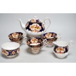 A Royal Albert fourteen piece part teaset, Heirloom pattern