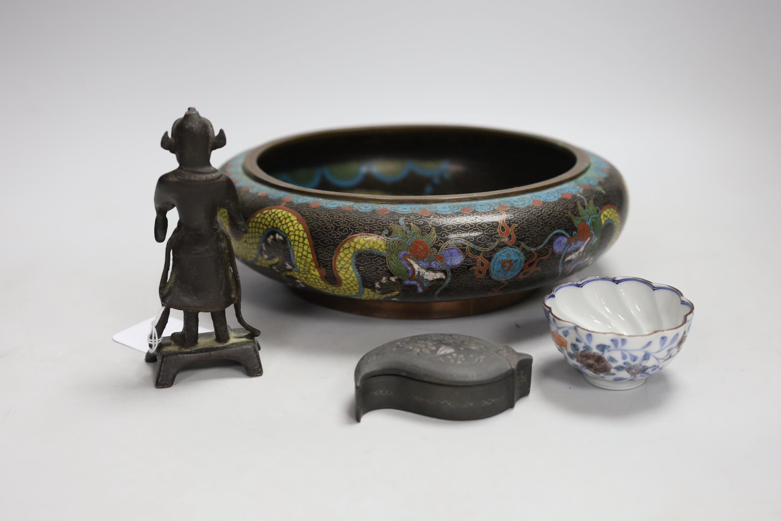 A Chinese cloisonné enamel bowl, a Japanese porcelain tea bowl, an Islamic white metal inlaid pewter - Image 2 of 5