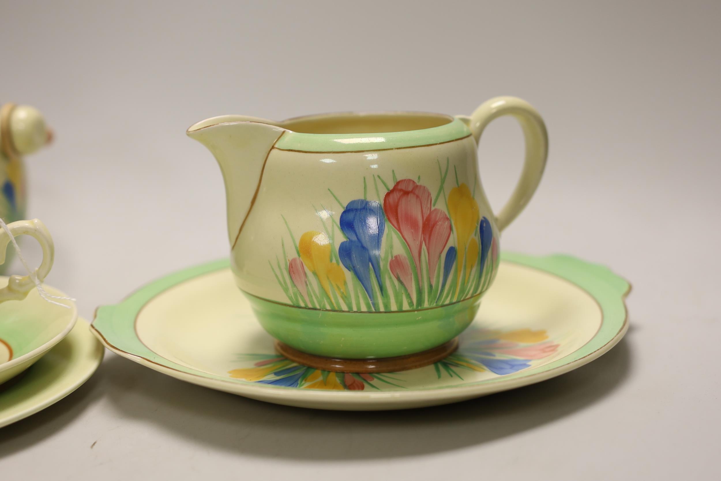 Clarice Cliff ‘Spring Crocus’: a trio, a cake plate, a jug and a biscuit barrel and cover, 17cm high - Image 4 of 5