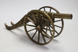 A bronze model of a cannon, 30cm