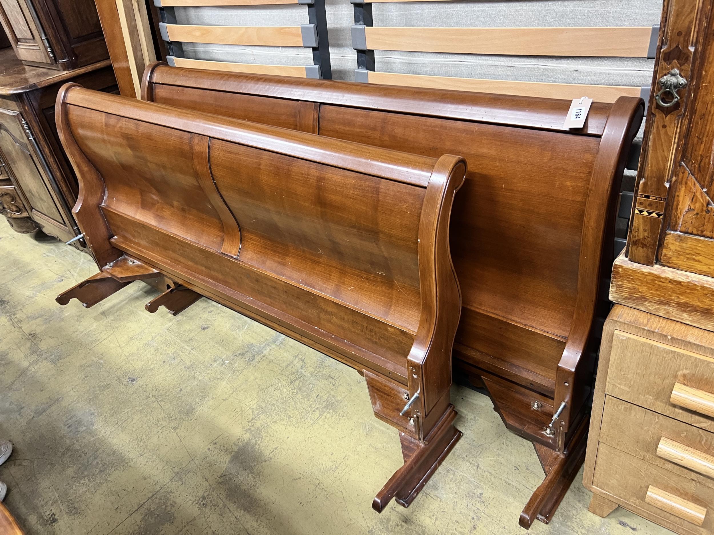 A modern cherrywood double sleigh bed, width 158cm - Image 2 of 3