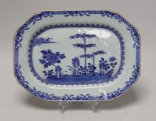 An 18th century Chinese export hexagonal blue and white dish, 31cm long
