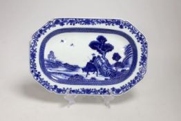 An 18th century Chinese Export blue and white hexagonal dish, 28cm