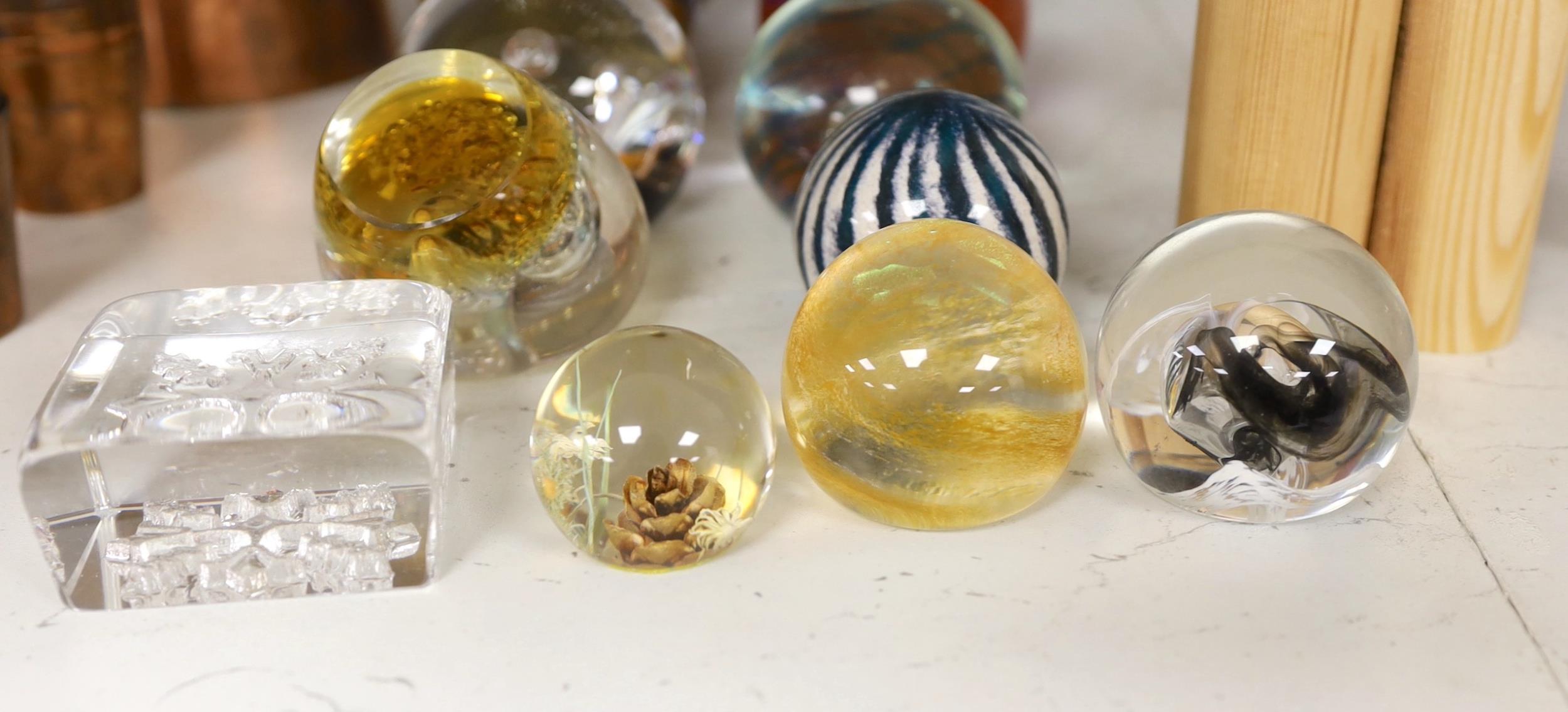 A selection of twelve various glass paperweights - Image 2 of 2