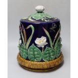 A George Jones majolica lily pond stilton dish and stand