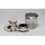 A George V silver and tortoiseshell pique lidded glass toilet jar, Charles & Richard Comyns, London,