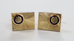 A modern pair of 14k yellow metal and sapphire cluster set rectangular cufflinks, 19mm, gross weight