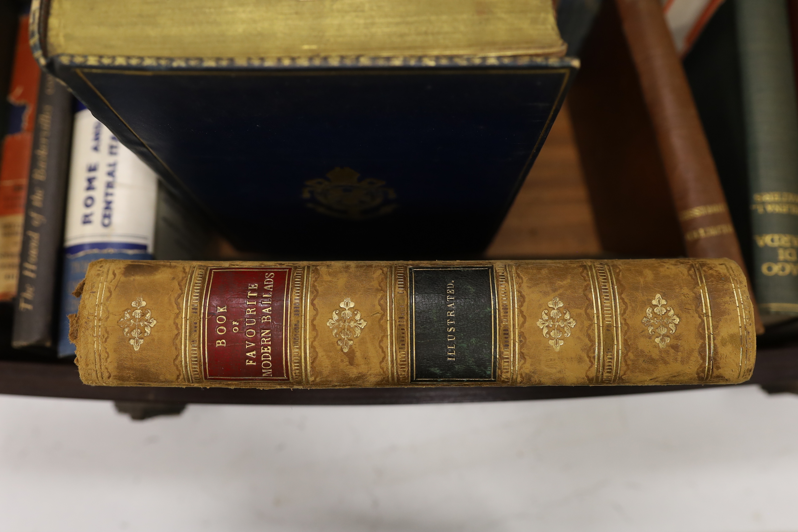 ° ° A small quantity of assorted books including some leather bindings - Image 4 of 4