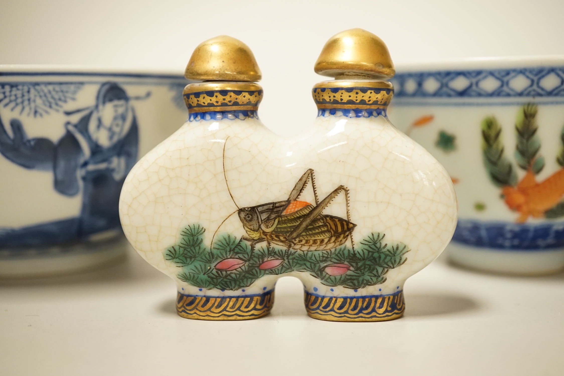 A 19th century Chinese blue and white bowl, an enamelled goldfish cup and two snuff bottles - Image 3 of 11