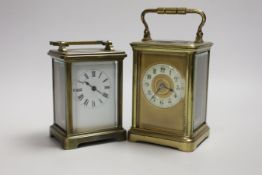 Two brass carriage timepieces, tallest 16cm