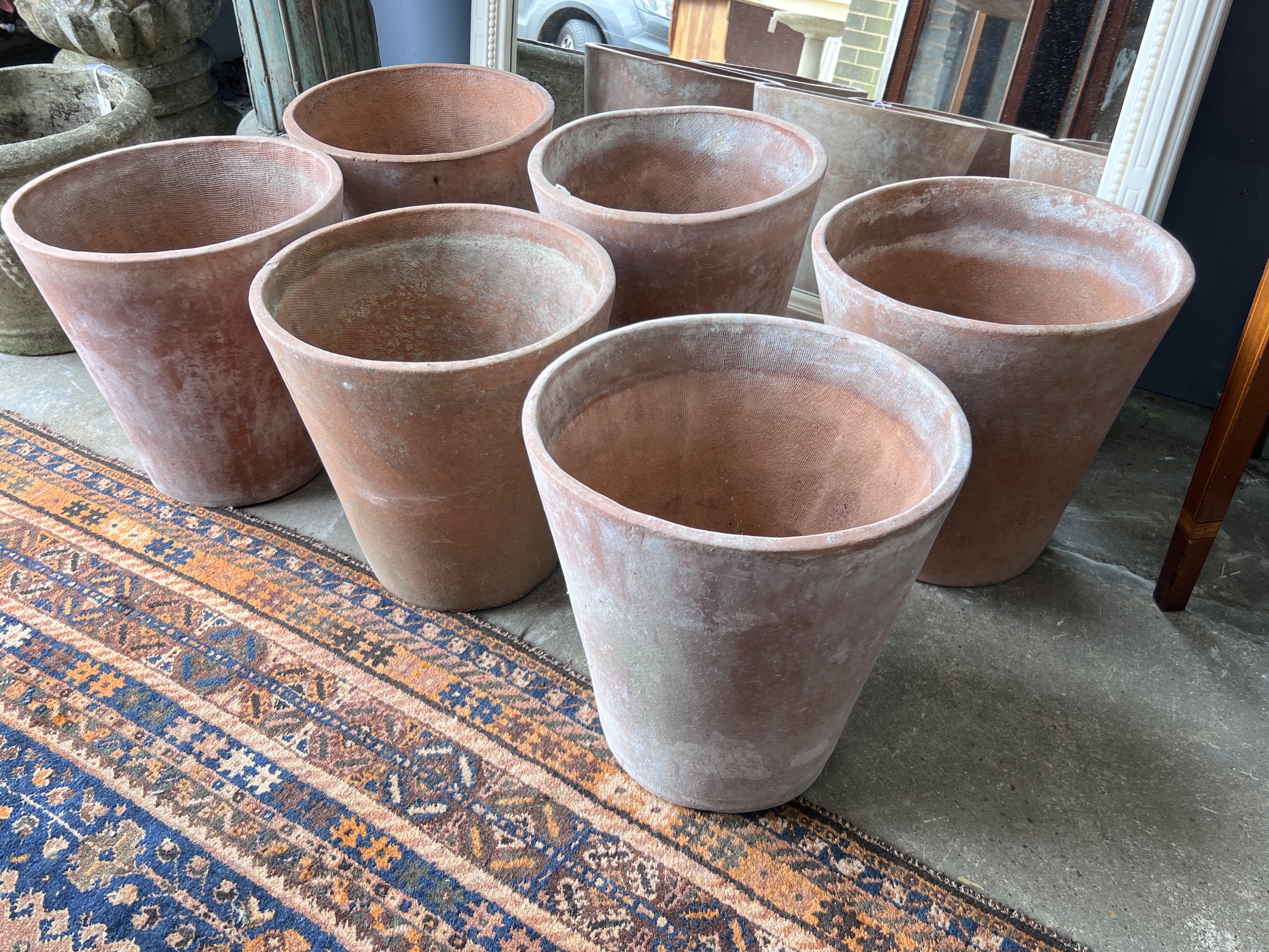 A set of six circular terracotta planters, diameter 35cm, height 36cm - Image 3 of 4