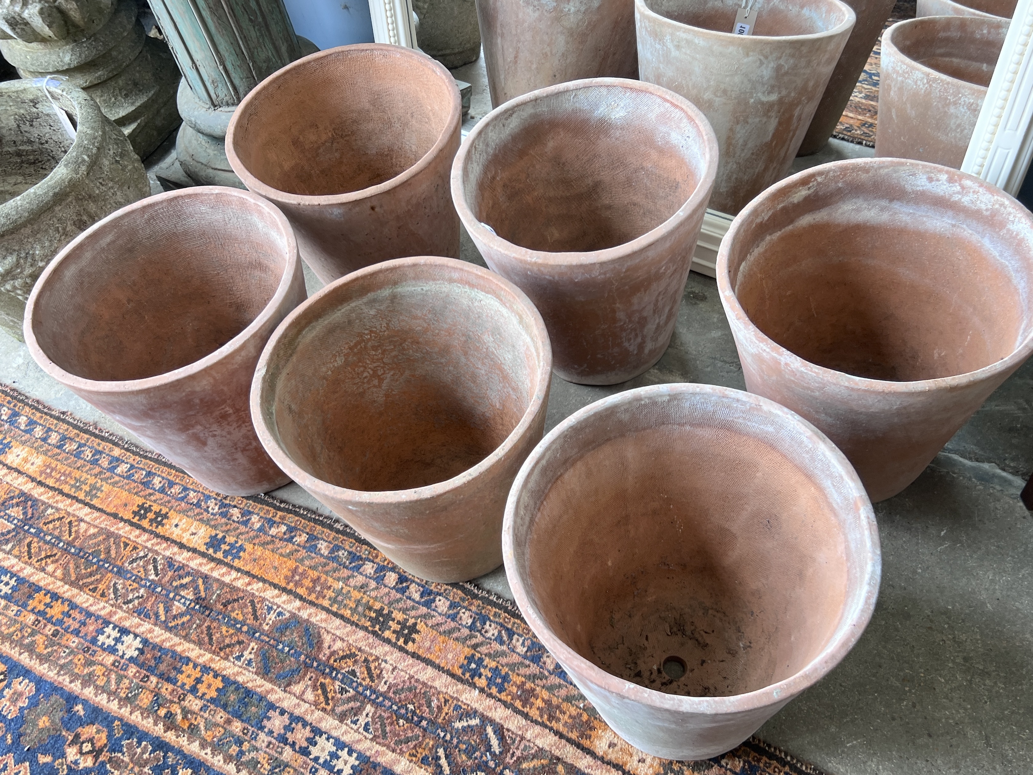 A set of six circular terracotta planters, diameter 35cm, height 36cm - Image 2 of 4